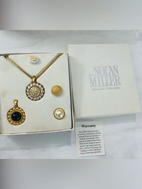 1990s Nolan Miller vintage Interchangeable Pendant Neclace set in original box